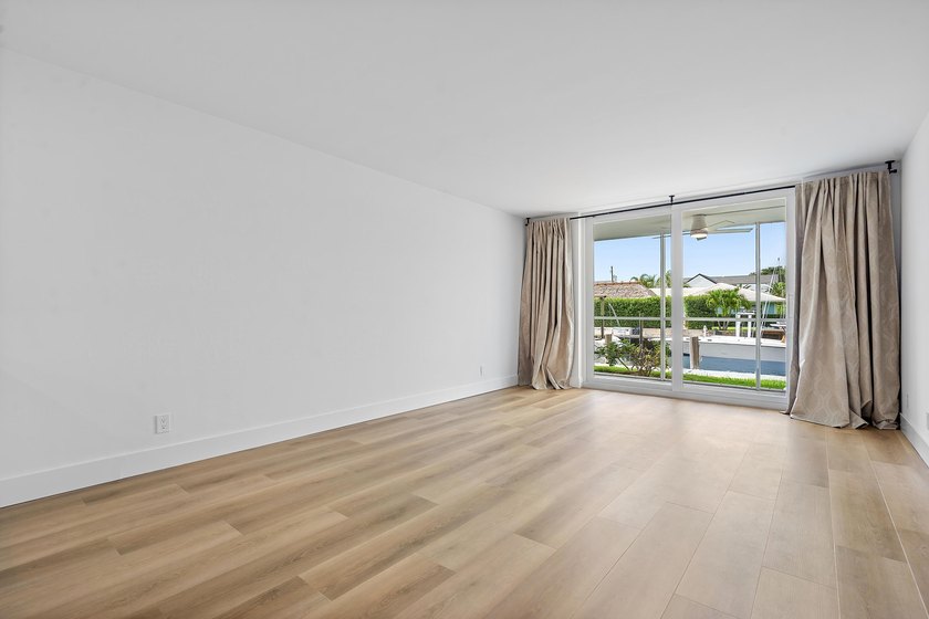 Welcome to Unit 109 at Boca House - a stunning, fully renovated - photo 9