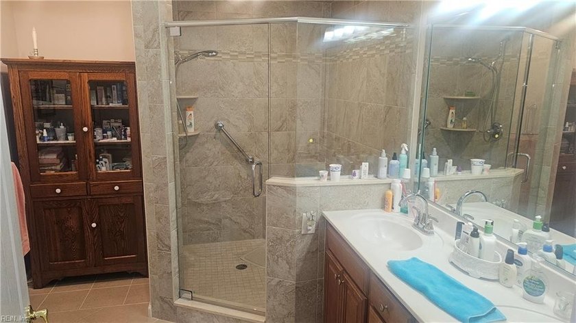 Welcome to 5214 Deford Road, a spacious three-bedroom - photo 12
