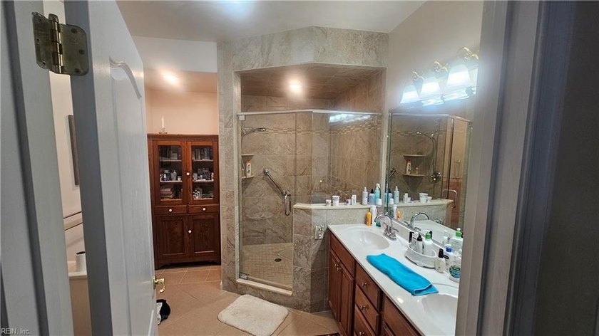 Welcome to 5214 Deford Road, a spacious three-bedroom - photo 13