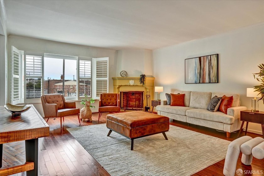 Welcome to this well-maintained 3-bedroom, 2-bath home in San - photo 2