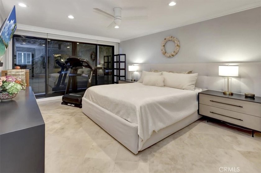 Exceptional Coastal Sanctuary! Unparalleled serenity awaits the - photo 28