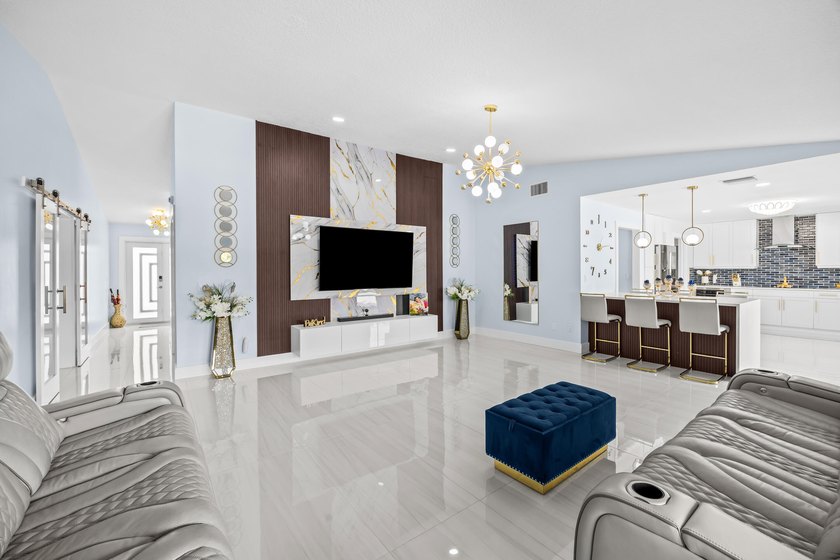 Welcome to this single-story residence in the desirable Lake - photo 6