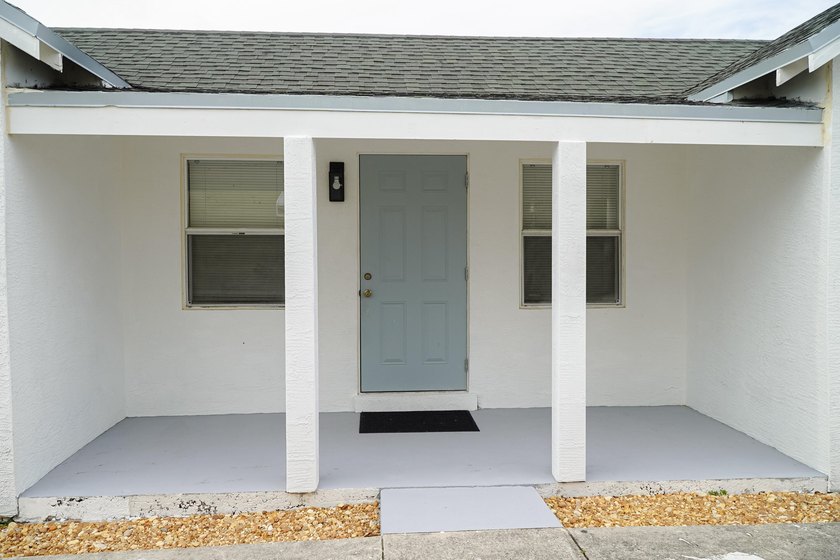 WELCOME TO A GREAT SINGLE FAMILY HOME WITH 2 BEDROOMS AND 1 BATH - photo 2