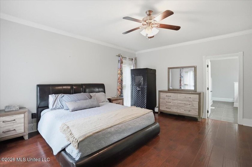 Welcome to 104 Quail Hollow Place--an incredible opportunity to - photo 25