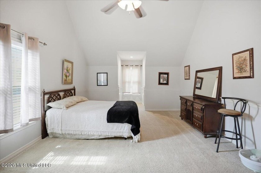 Welcome to 104 Quail Hollow Place--an incredible opportunity to - photo 43