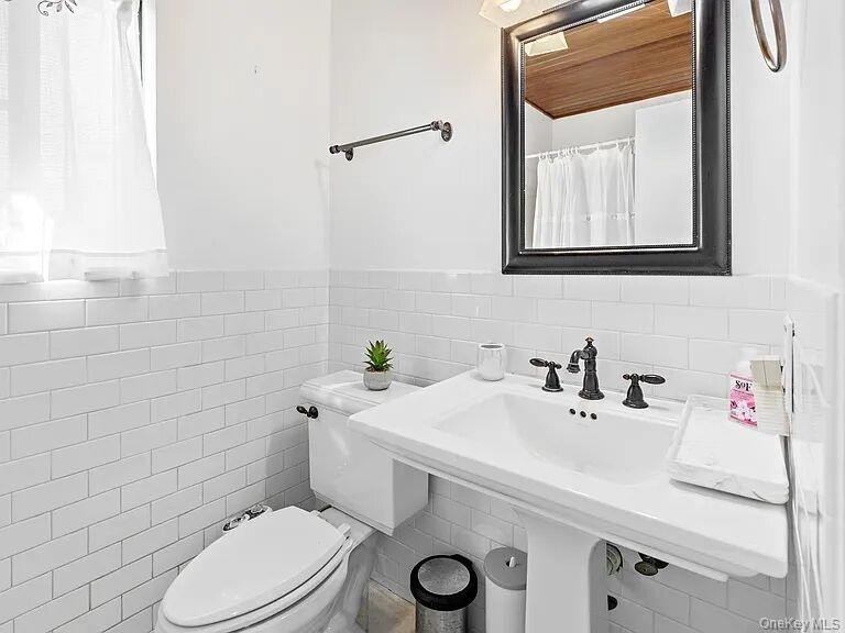 Back on the Market with price improvement. This home offers - photo 21