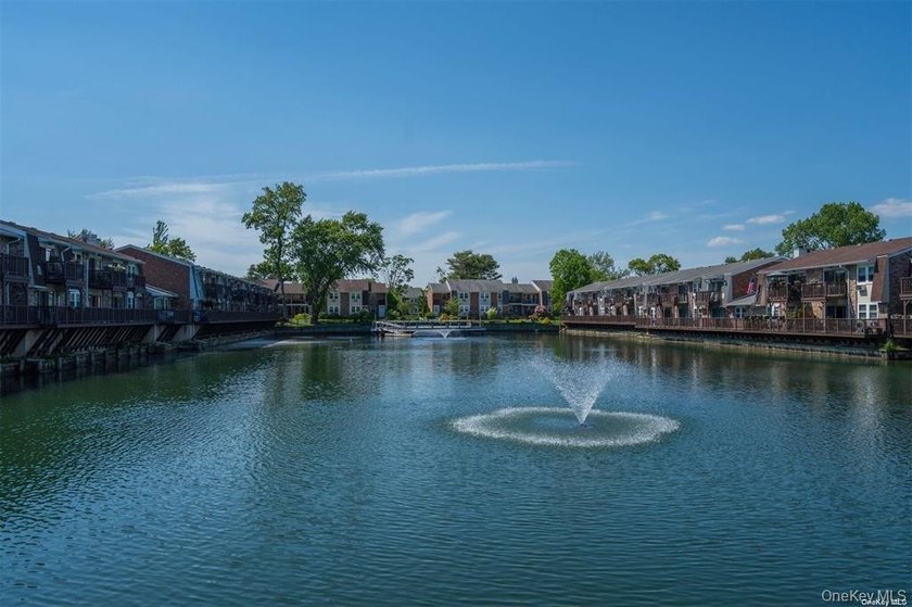 Welcome to the beautiful community of Fishermans Wharf of West - photo 19