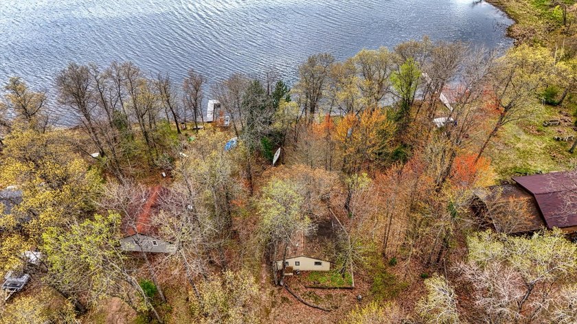Tucked among the trees on the shores of beautiful Ellsworth Lake - photo 30