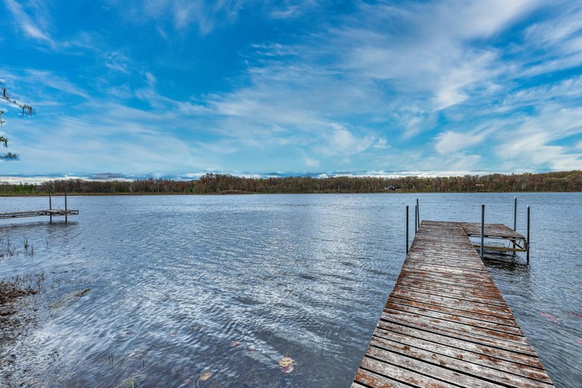 Tucked among the trees on the shores of beautiful Ellsworth Lake - photo 34