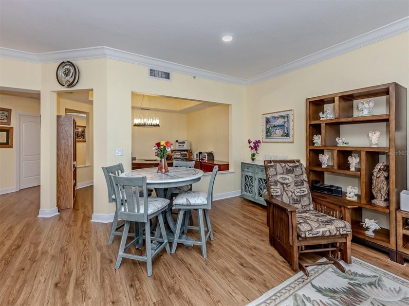 This beautifully remodeled waterfront condominium in Osprey - photo 9