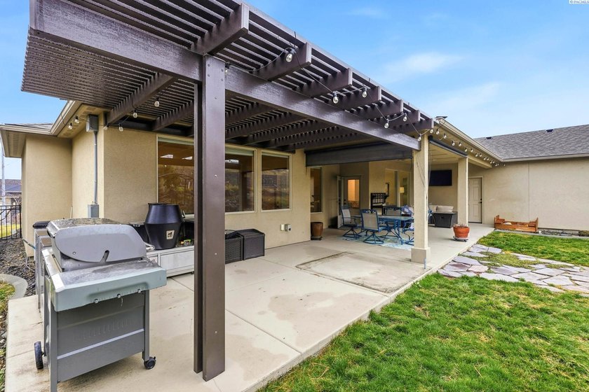 Perched on the hillside in Sundance Ridge, 477 Heritage Hills - photo 31