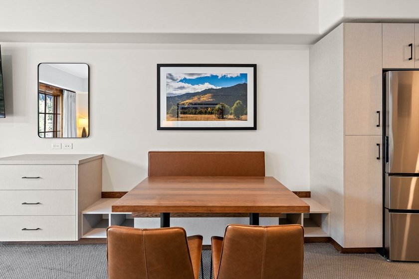 Completely remodeled condo in the Lodge at Osprey Meadows in - photo 8