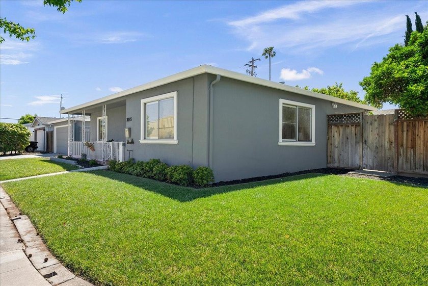NEW PRICE UNBEATABLE VALUE! AMAZING OPPORTUNITY! Now offered at - photo 4
