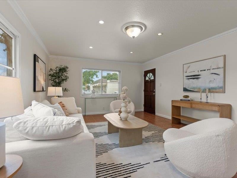 NEW PRICE UNBEATABLE VALUE! AMAZING OPPORTUNITY! Now offered at - photo 8