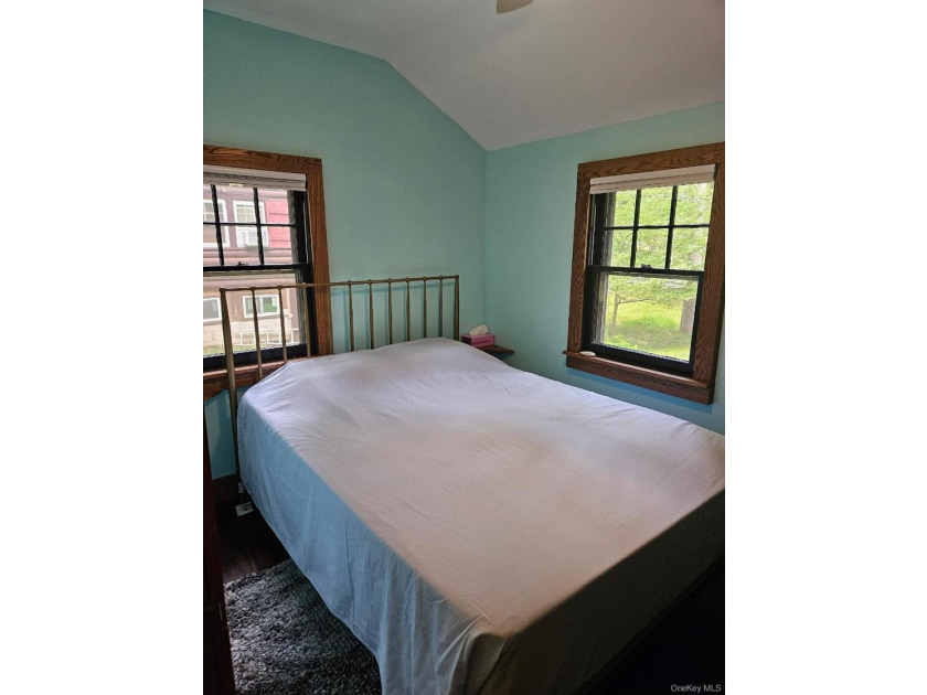 Charming Smallwood cabin offering lake rights and rare extra - photo 19