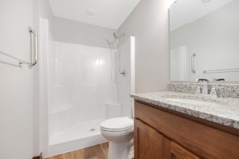 301 Gateway Parkway - photo 23