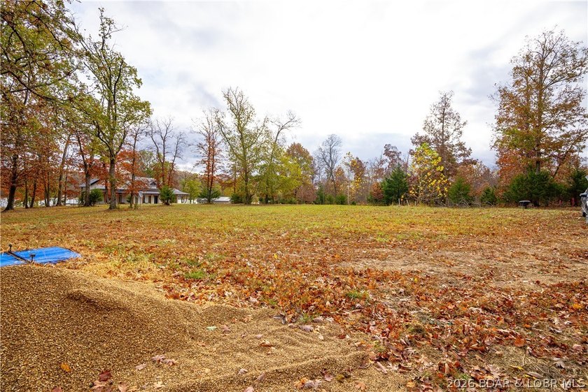 An extraordinary development opportunity in a lake area gated - photo 17