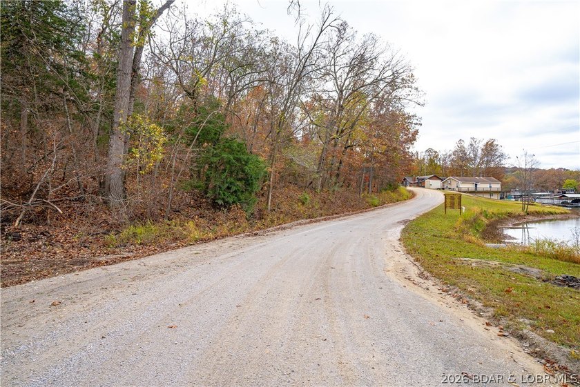 An extraordinary development opportunity in a lake area gated - photo 19
