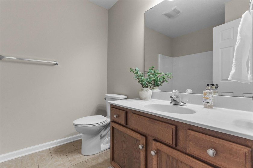 Welcome to 348 Pirates Cove Ln - a recently updated, move-in - photo 20