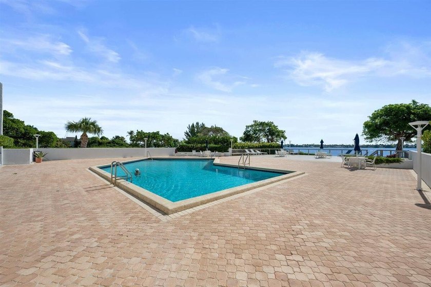 2 bedroom 2 bath condo with views of the Atlantic Ocean - photo 28