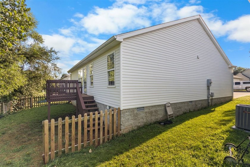Welcome to 348 Pirates Cove Ln - a recently updated, move-in - photo 29