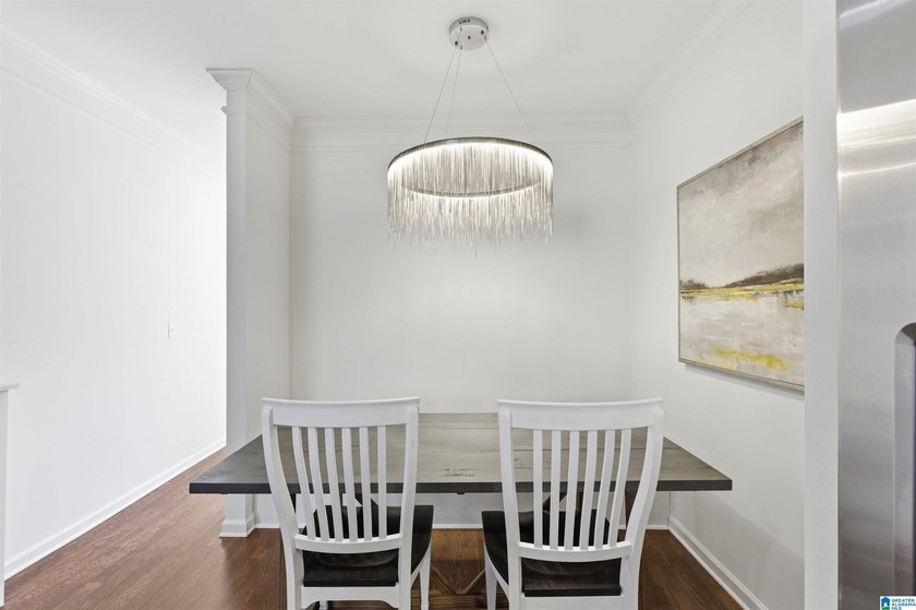 Phenomenal townhome in Inverness Cove that is move-in ready! - photo 10