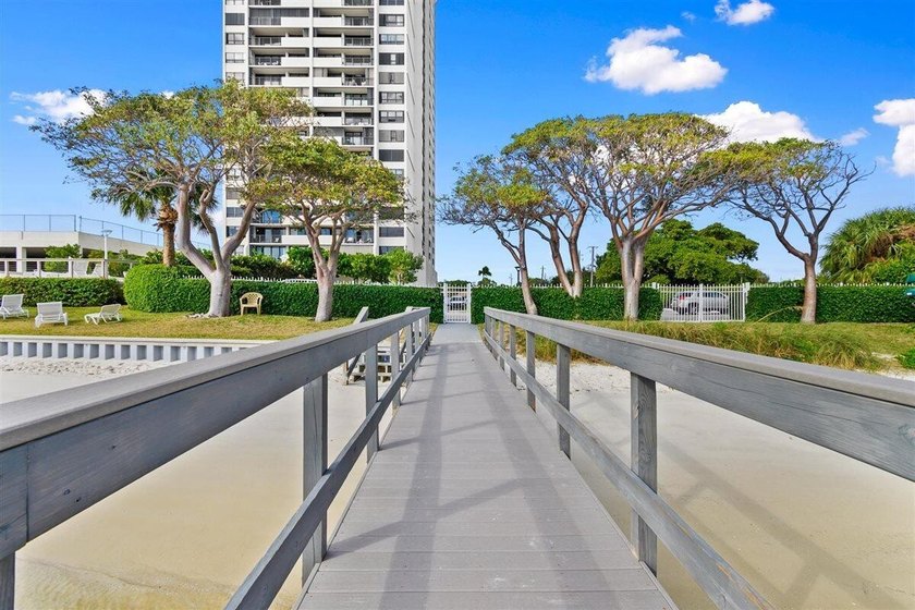 2 bedroom 2 bath condo with views of the Atlantic Ocean - photo 30
