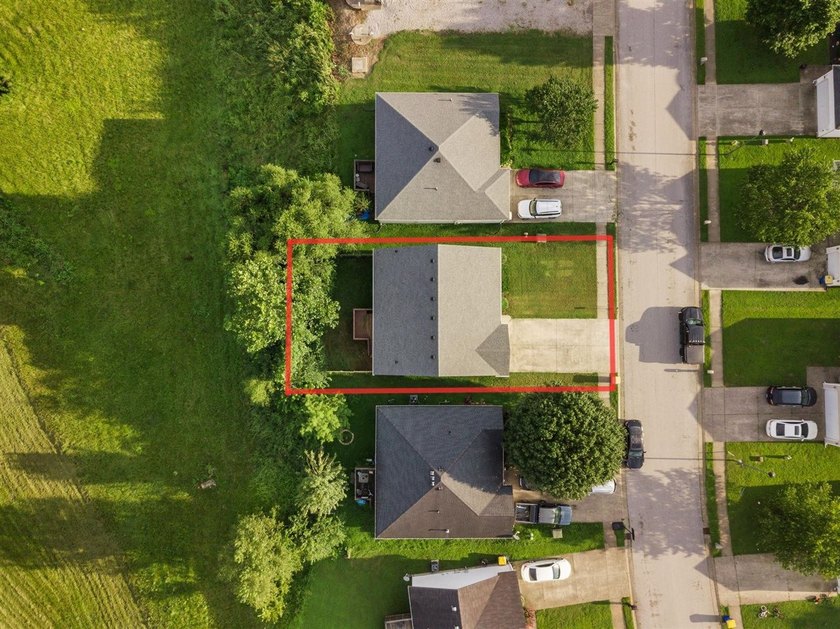 Welcome to 348 Pirates Cove Ln - a recently updated, move-in - photo 34