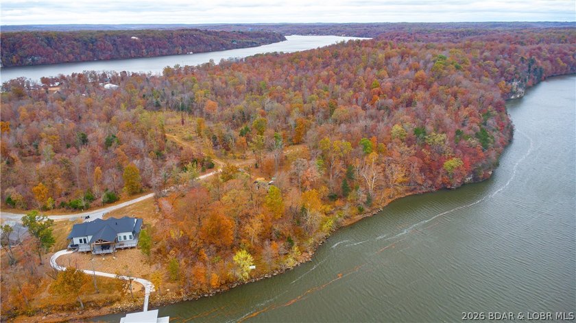An extraordinary development opportunity in a lake area gated - photo 37