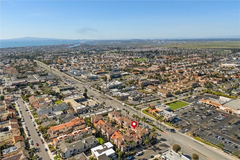 Just up the street from the Bolsa Chica Wetlands, Huntington - photo 45