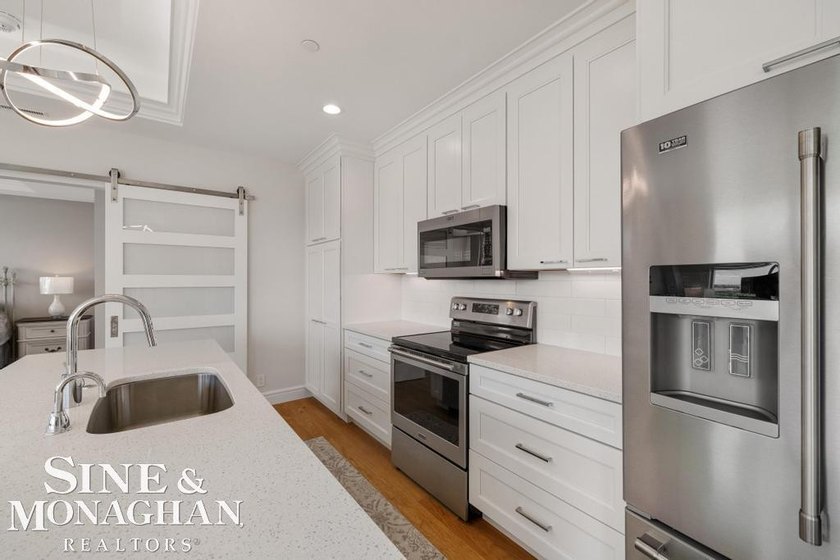 Experience luxury waterfront living at Bluewater View - photo 20