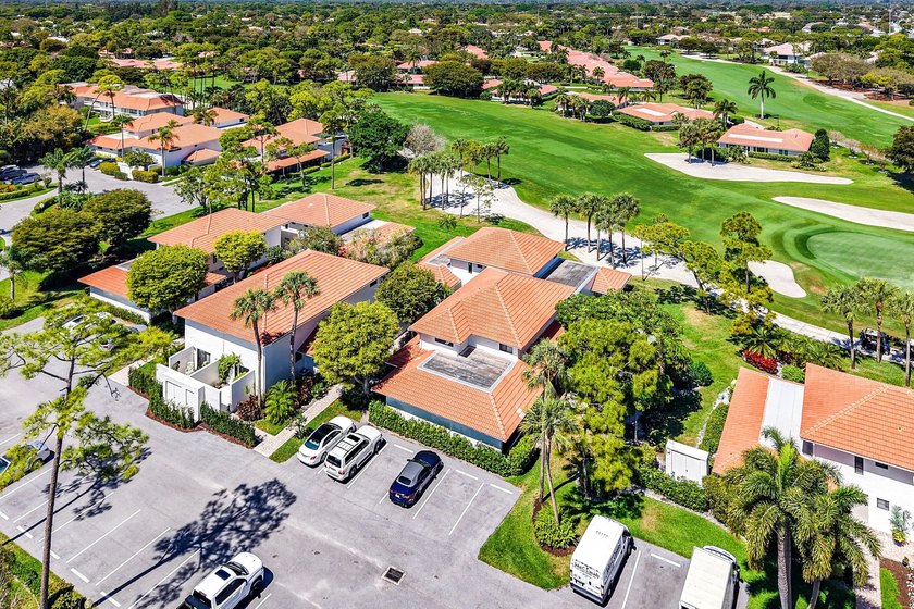 Opportunity awaits in this 1-bedroom, 1.5-bath townhome in the - photo 25