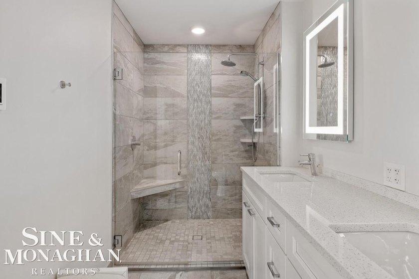 Experience luxury waterfront living at Bluewater View - photo 31