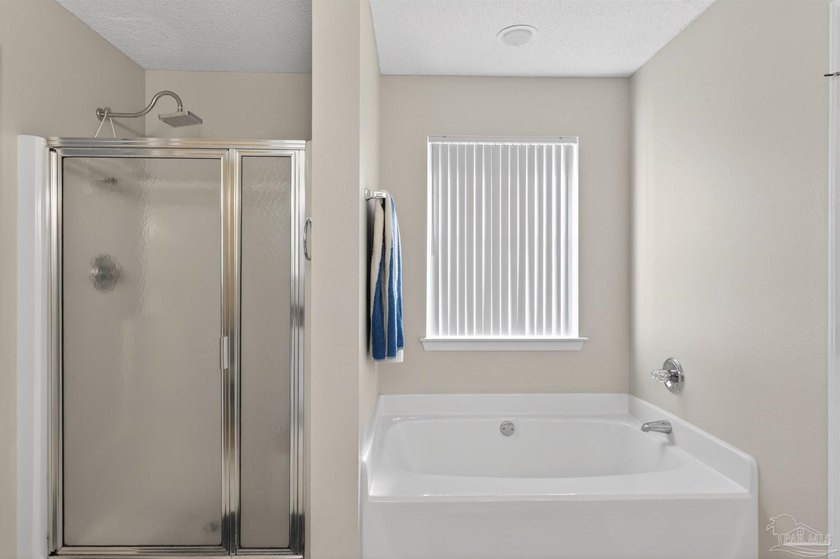 Welcome to Perdido Estates-where location, comfort, and - photo 31