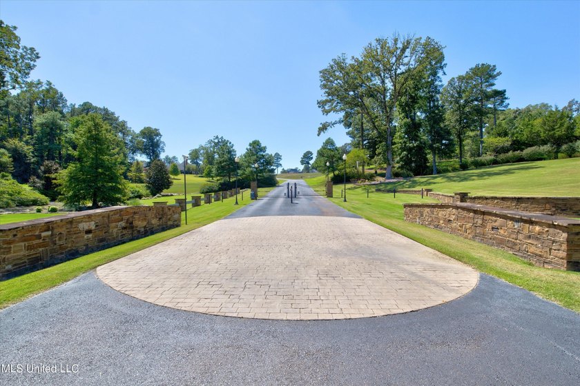 Incomparable Gray's Creek in Hernando, MS ~ Your chance to build - photo 3