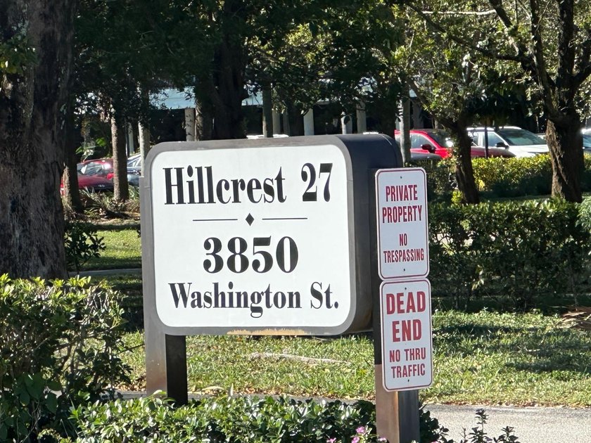 Charming and well-maintained 1-bedroom, 1.5-bathroom apartment - photo 3