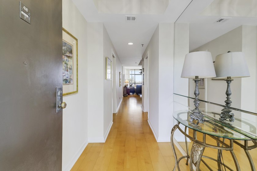 INTRACOASTAL DELIGHT! Outstanding waterfront views from this 4th - photo 7