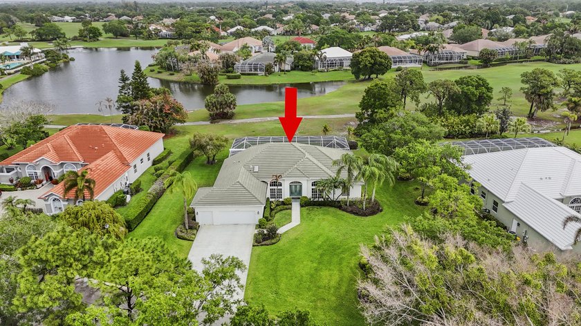 Golf Course Stunner! EXCEPTIONALLY Cared for 3BR/3BA 3 car - photo 30