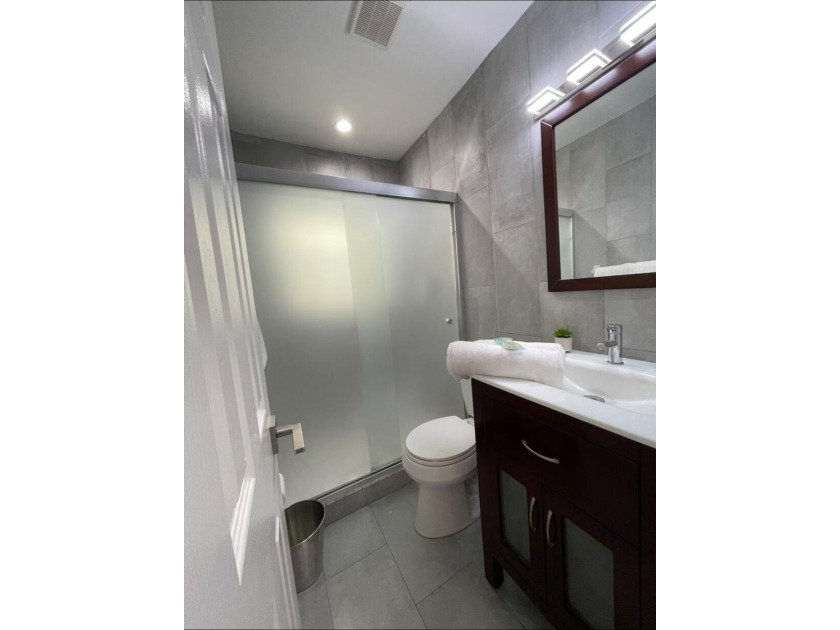 Excellent investment opportunity in a rapidly growing area of - photo 9