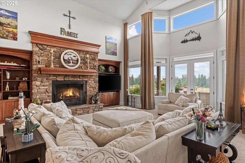 Tucked into Oregon City's Stone Creek Golf Course community - photo 5