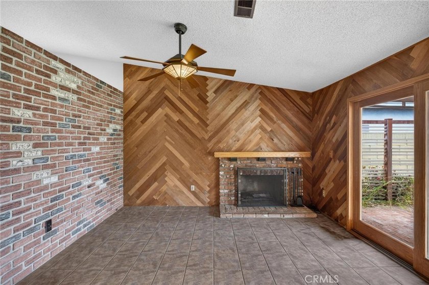 23410 Sidlee Place - photo 7