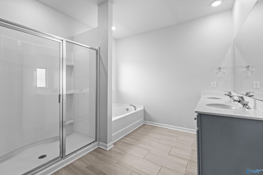 Welcome home this beautifully crafted 4 bedroom, 2.5 bath home - photo 18