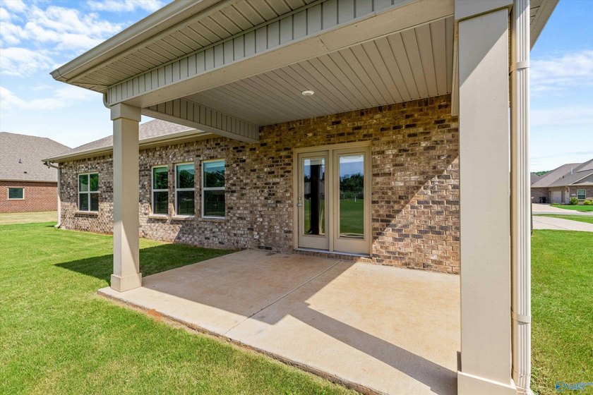 Welcome home this beautifully crafted 4 bedroom, 2.5 bath home - photo 37