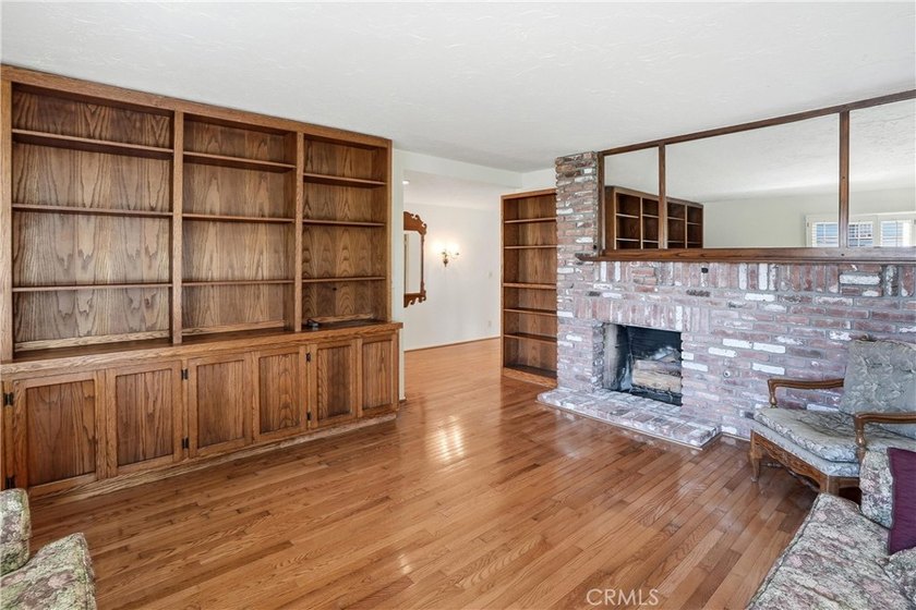 In the heart of Mesa Verde, this inviting home offers a - photo 7