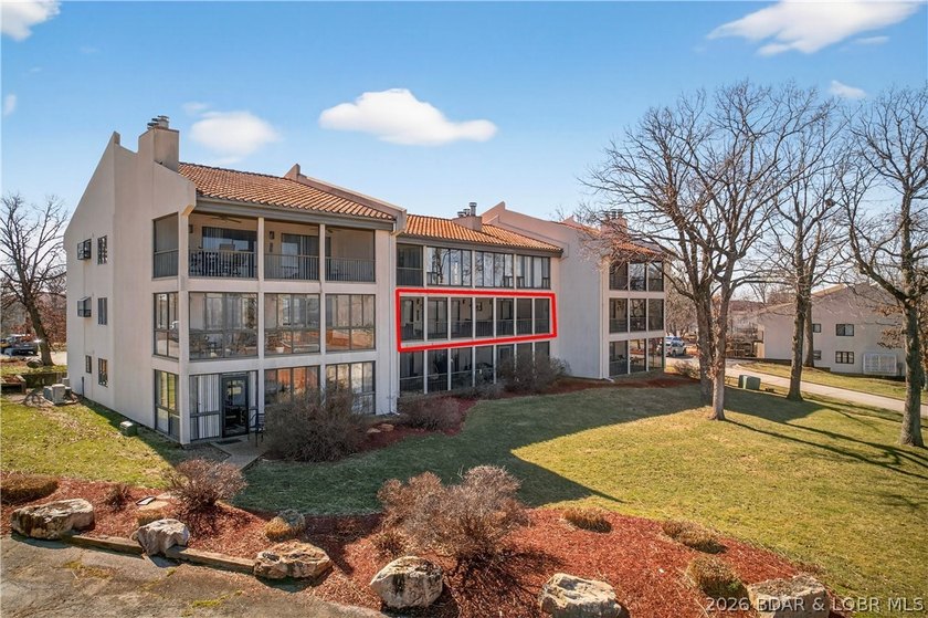 TURNKEY AND SO SPACIOUS!!! Seller willing to cover 6 months of - photo 39
