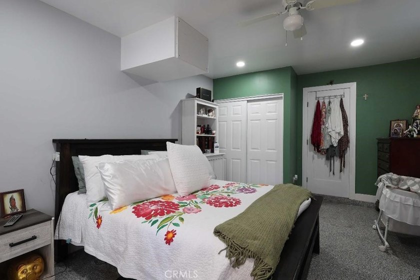 Welcome to 502 E Camille St in Santa Ana, a wonderful - photo 8