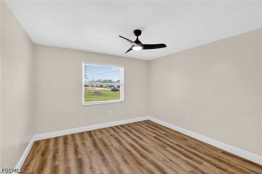 Welcome to this beautifully updated 3-bedroom, 2-bath home - photo 22