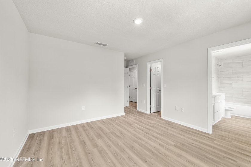 Ask about our exclusive Builder's Incentives!! Welcome to the - photo 9