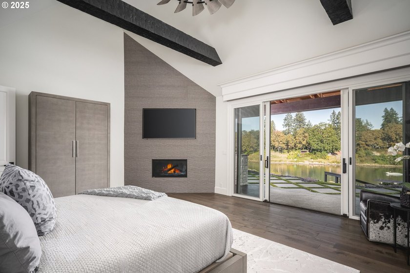 Rare Lake Oswego riverfront legacy estate offering more than one - photo 19