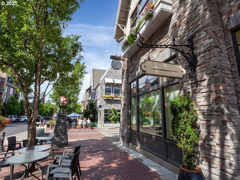 Rare Lake Oswego riverfront legacy estate offering more than one - photo 47